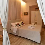 Bed & Breakfast Casazeni Neapel