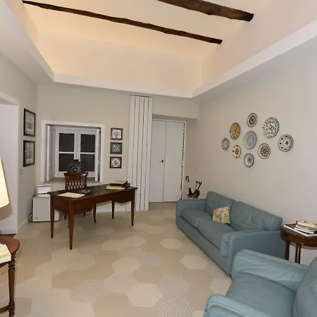 Casazeni Νάπολη