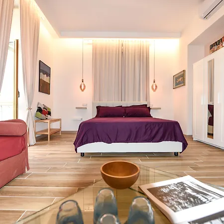 Casazeni 4* Νάπολη