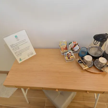 Casazeni Bed and Breakfast 4*