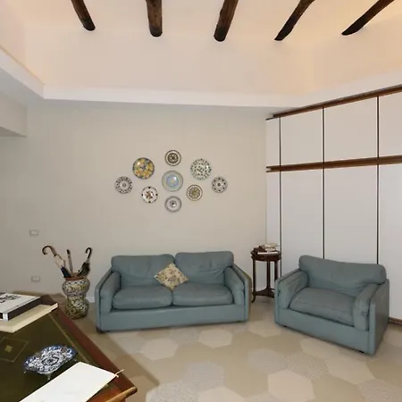 Bed & Breakfast Casazeni 4*