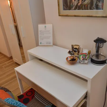 Casazeni Naples
